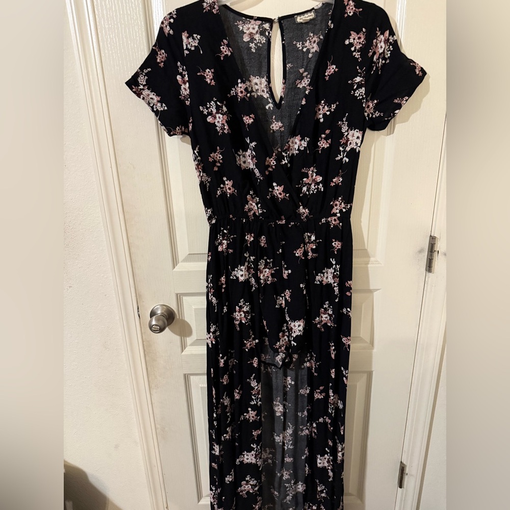 Floral Black Romper‎